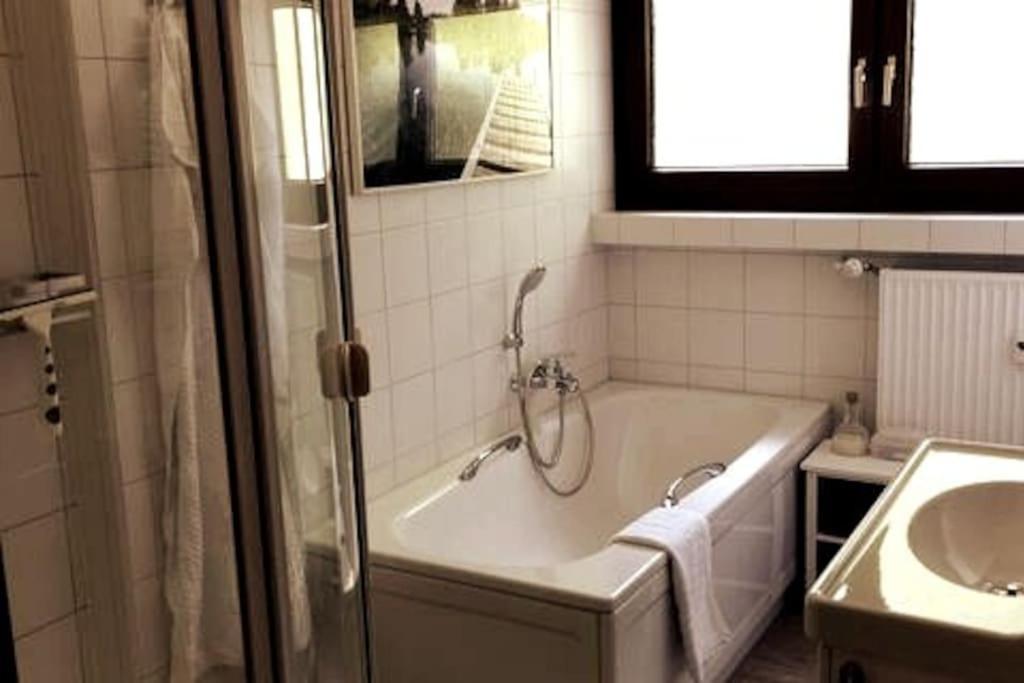 Ferienwohnung Zur Dicken Berta Wolfegg Buitenkant foto